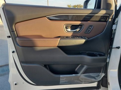 New 2025 Honda Pilot Elite image 20