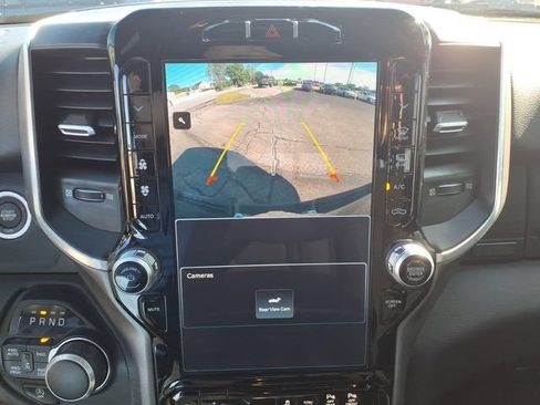 Certified 2023 RAM 1500 Big Horn AWD/4WD image 24