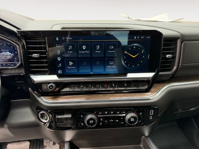 Certified 2024 Chevrolet Silverado 1500 RST AWD/4WD image 15