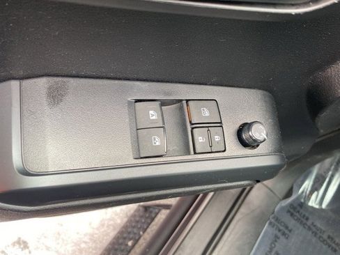 Used 2023 Toyota Tacoma SR image 21