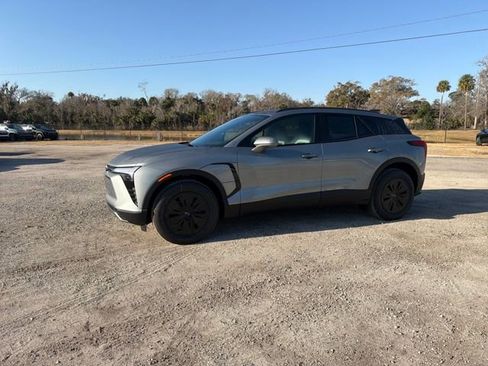 New 2026 Chevrolet Blazer EV LT image 3