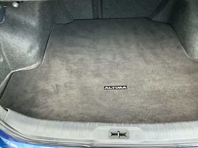 Used 2020 Nissan Altima 2.5 S FWD image 17
