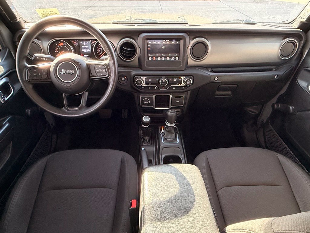 Used 2023 Jeep Gladiator Sport AWD/4WD image 14