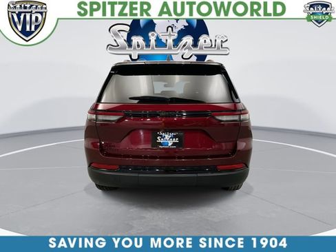 Used 2024 Jeep Grand Cherokee Altitude image 8