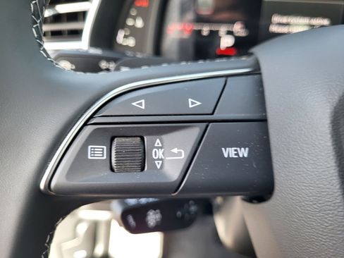 New 2025 Audi Q8 Premium image 16