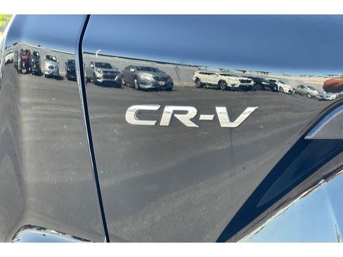 Used 2020 Honda CR-V LX image 17