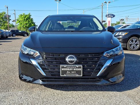 Certified 2025 Nissan Sentra SV w/ All-Weather Package FWD image 2