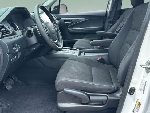Certified 2023 Honda Ridgeline Sport image 11
