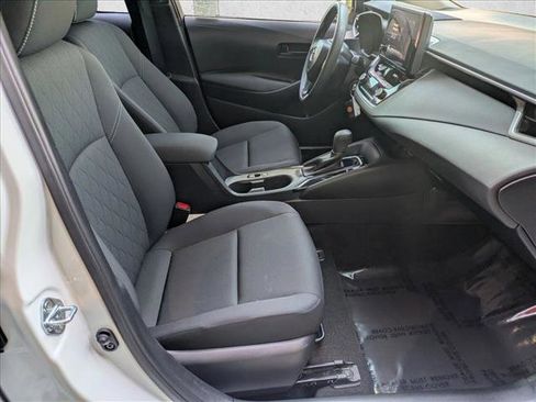 Used 2023 Toyota Corolla LE image 19