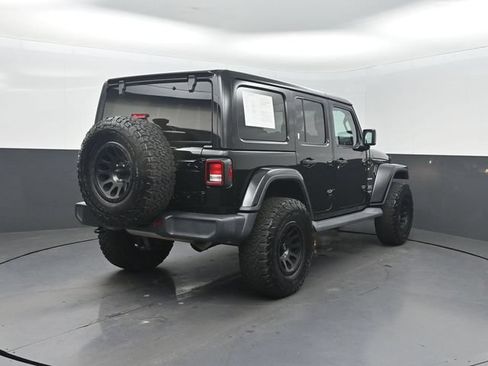 Used 2020 Jeep Wrangler Unlimited Sahara AWD/4WD image 30