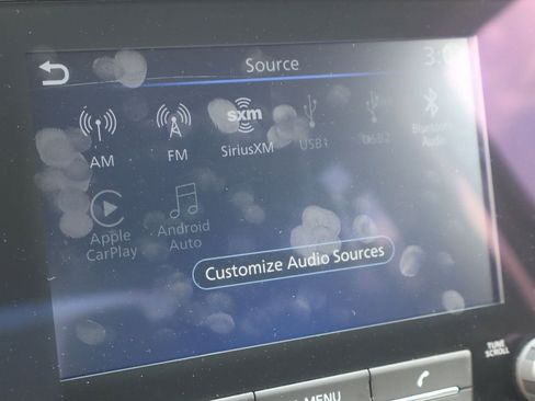 Used 2024 Nissan Frontier SV AWD/4WD image 8