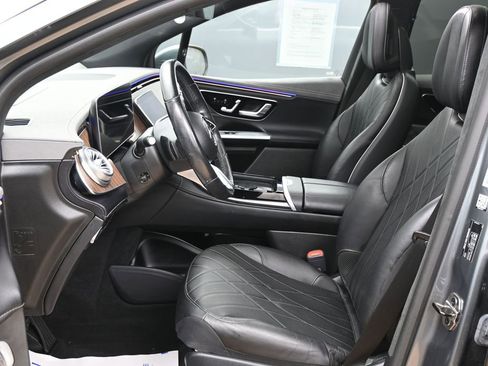 Used 2023 Mercedes-Benz EQE 500 4MATIC SUV image 17