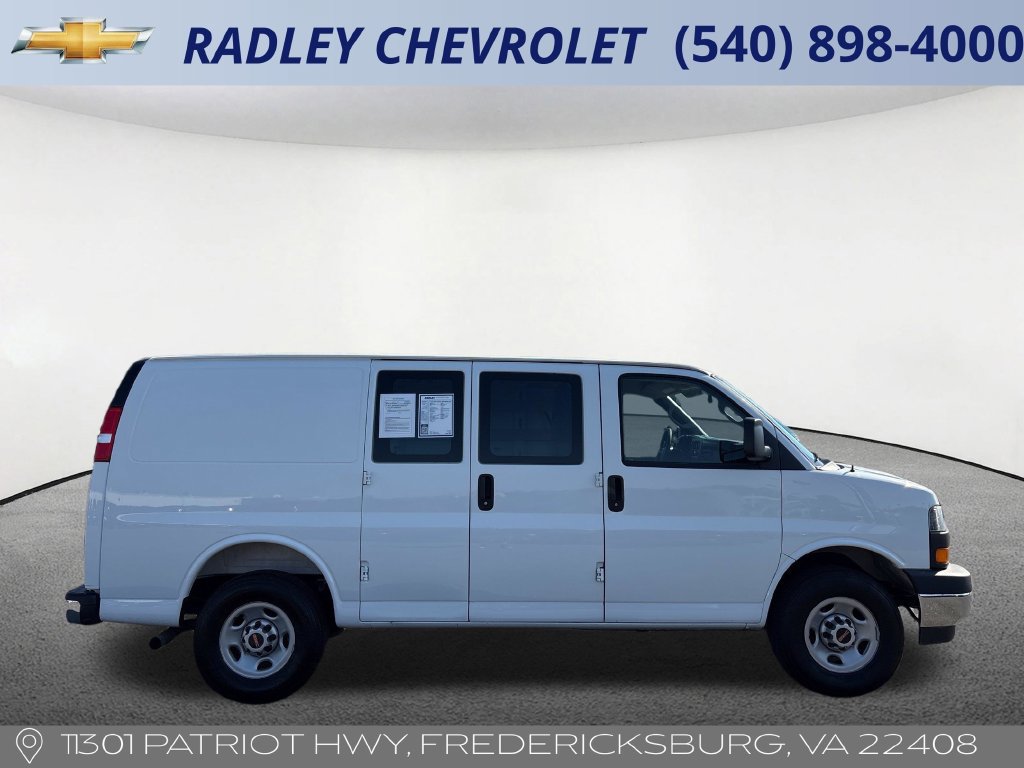 Used 2025 GMC Savana 2500 w/ Driver Convenience Package RWD image 16
