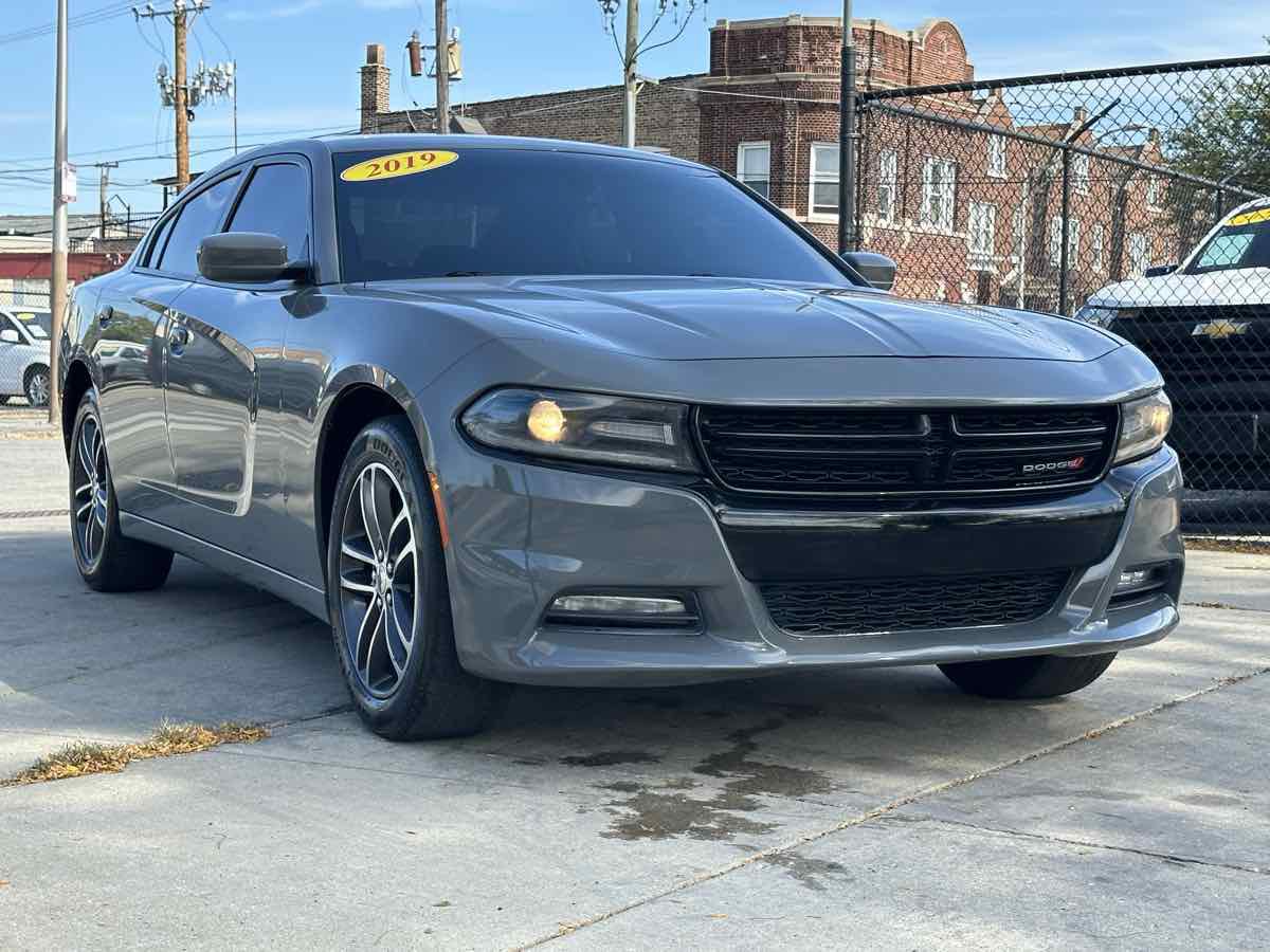 Used 2019 Dodge Charger SXT w/ Cold Weather Package AWD/4WD image 3
