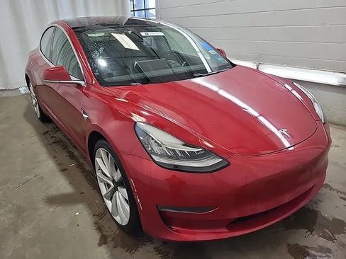 Used 2018 Tesla Model 3 Performance image 3