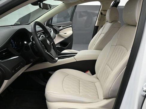Used 2023 Buick Enclave Avenir w/ Avenir Technology Package AWD/4WD image 9