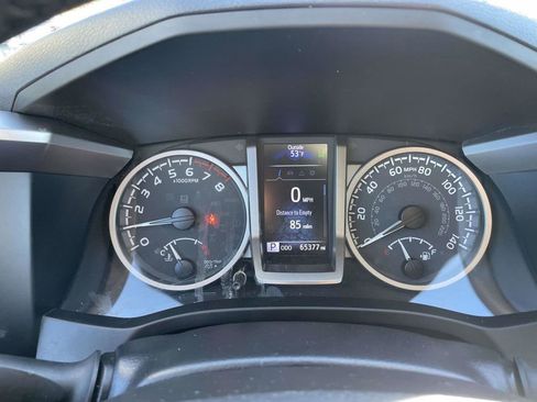 Used 2022 Toyota Tacoma SR5 image 30