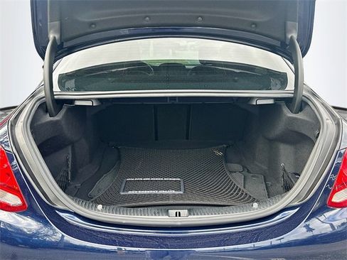 Used 2018 Mercedes-Benz C 300 4MATIC Sedan image 23