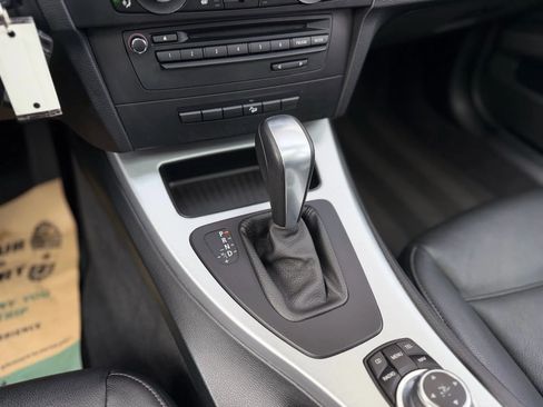 Used 2011 BMW 335i xDrive 335i xDrive Sedan 4D image 21