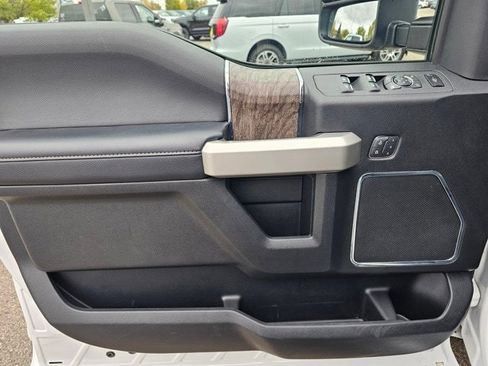 Used 2019 Ford F250 Lariat w/ Lariat Value Package image 20