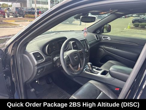 Used 2018 Jeep Grand Cherokee High Altitude image 3