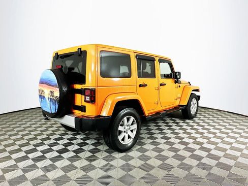 Used 2012 Jeep Wrangler Unlimited Sahara w/ Connectivity Group image 10