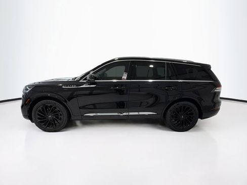 Used 2021 Lincoln Aviator Reserve w/ Equipment Group 208A image 4