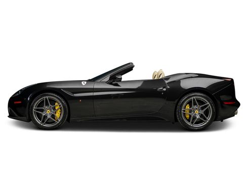 Used 2015 Ferrari California T RWD image 21