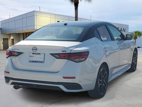 Certified 2024 Nissan Sentra SR w/ SR Premium Package FWD image 6
