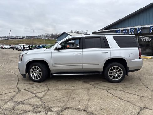 Used 2020 GMC Yukon Denali image 2