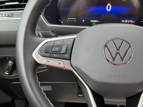 Used 2024 Volkswagen Tiguan Wolfsburg Edition image 24