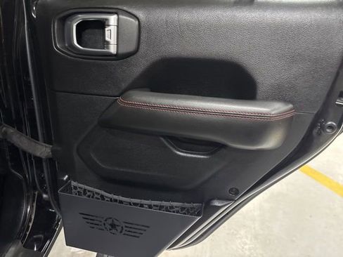 Used 2020 Jeep Gladiator Rubicon image 33