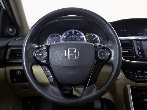 Used 2017 Honda Accord EX-L image 27