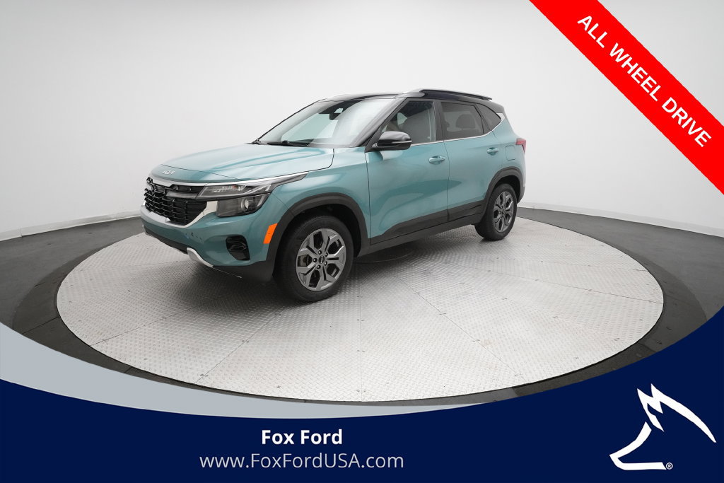 Used 2024 Kia Seltos S AWD/4WD image 1