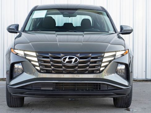 Used 2023 Hyundai Tucson SE image 6