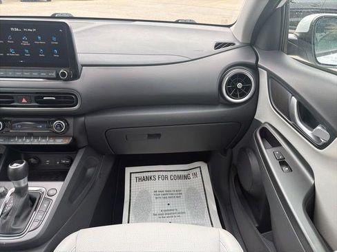 Used 2022 Hyundai Kona Limited AWD/4WD image 21