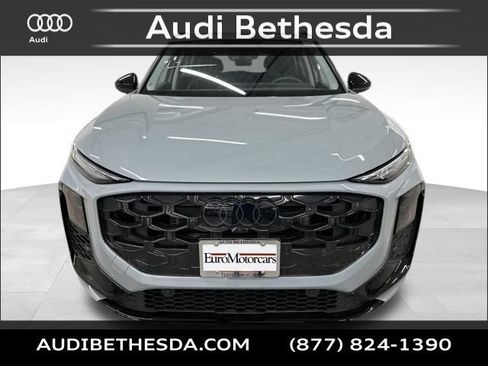 New 2026 Audi Q3 quattro 2.0T AWD/4WD image 2