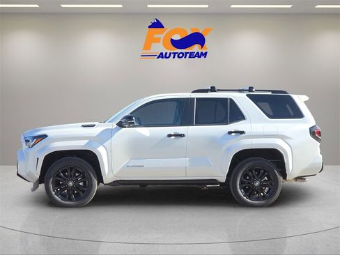 New 2026 Toyota 4Runner 4WD image 2