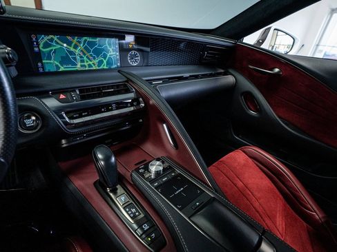 Used 2018 Lexus LC 500 Coupe w/ Performance Package image 42