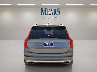Used 2019 Volvo XC90 T6 Momentum