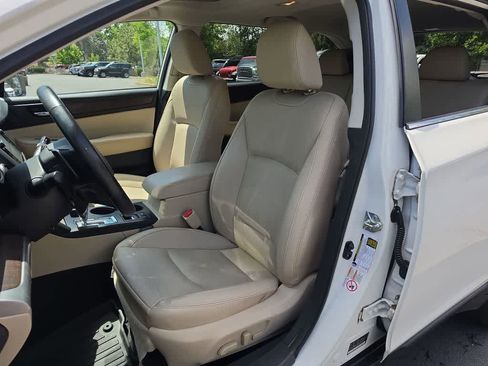 Used 2015 Subaru Outback 2.5i Limited AWD/4WD image 11