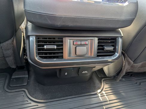 Certified 2023 Ford F150 Lariat w/ Equipment Group 502A High AWD/4WD image 23