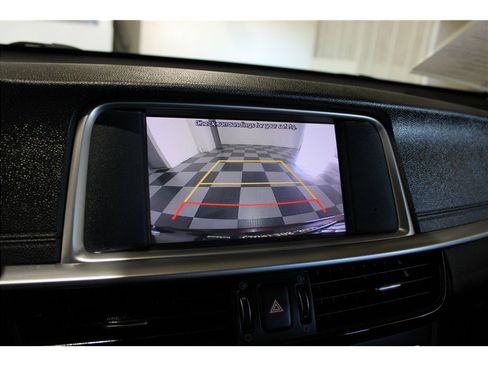 Used 2020 Kia Optima LX image 29