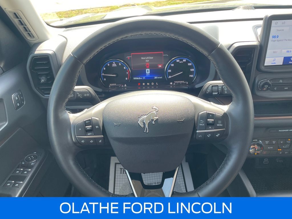 Used 2024 Ford Bronco Sport Outer Banks AWD/4WD image 16