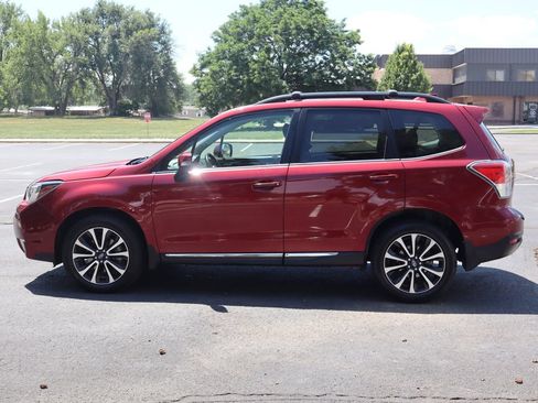 Used 2018 Subaru Forester 2.0XT Touring AWD/4WD image 9