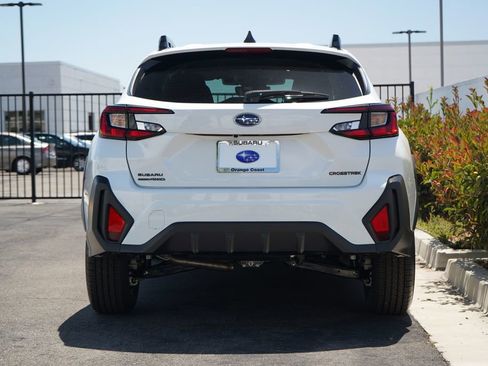 New 2026 Subaru Crosstrek 2.0i Premium AWD/4WD image 4