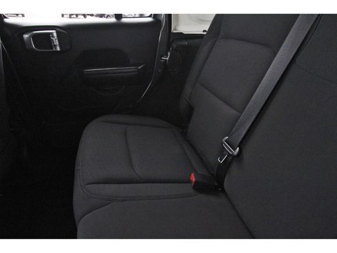 Used 2019 Jeep Wrangler Unlimited Sport S AWD/4WD image 14