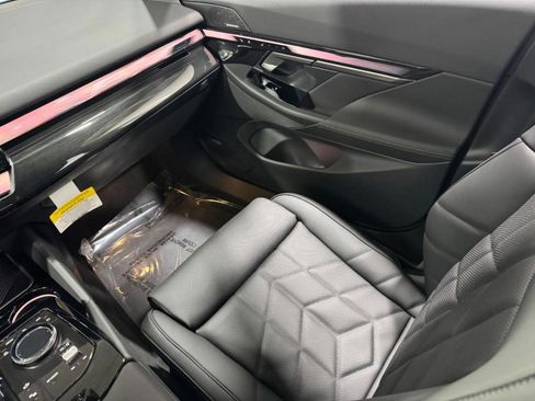 New 2026 BMW i5 eDrive40 w/ M Sport Package image 18