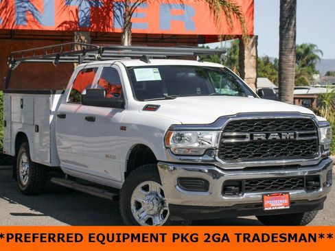 Used 2021 RAM 3500 Tradesman w/ Chrome Appearance Group image 2