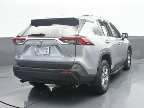 Used 2023 Toyota RAV4 XLE image 5